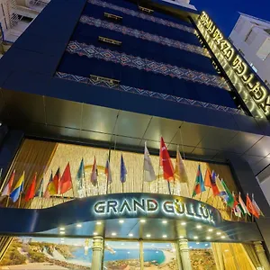 Hotel Grand Gulluk Center, Antalia