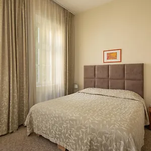 Mamaison Izabella 4*, Budapest Magyarország