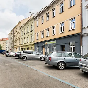 Easy Housing Praag