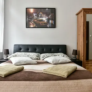 Corvin Point And 3*, Budapest Magyarország